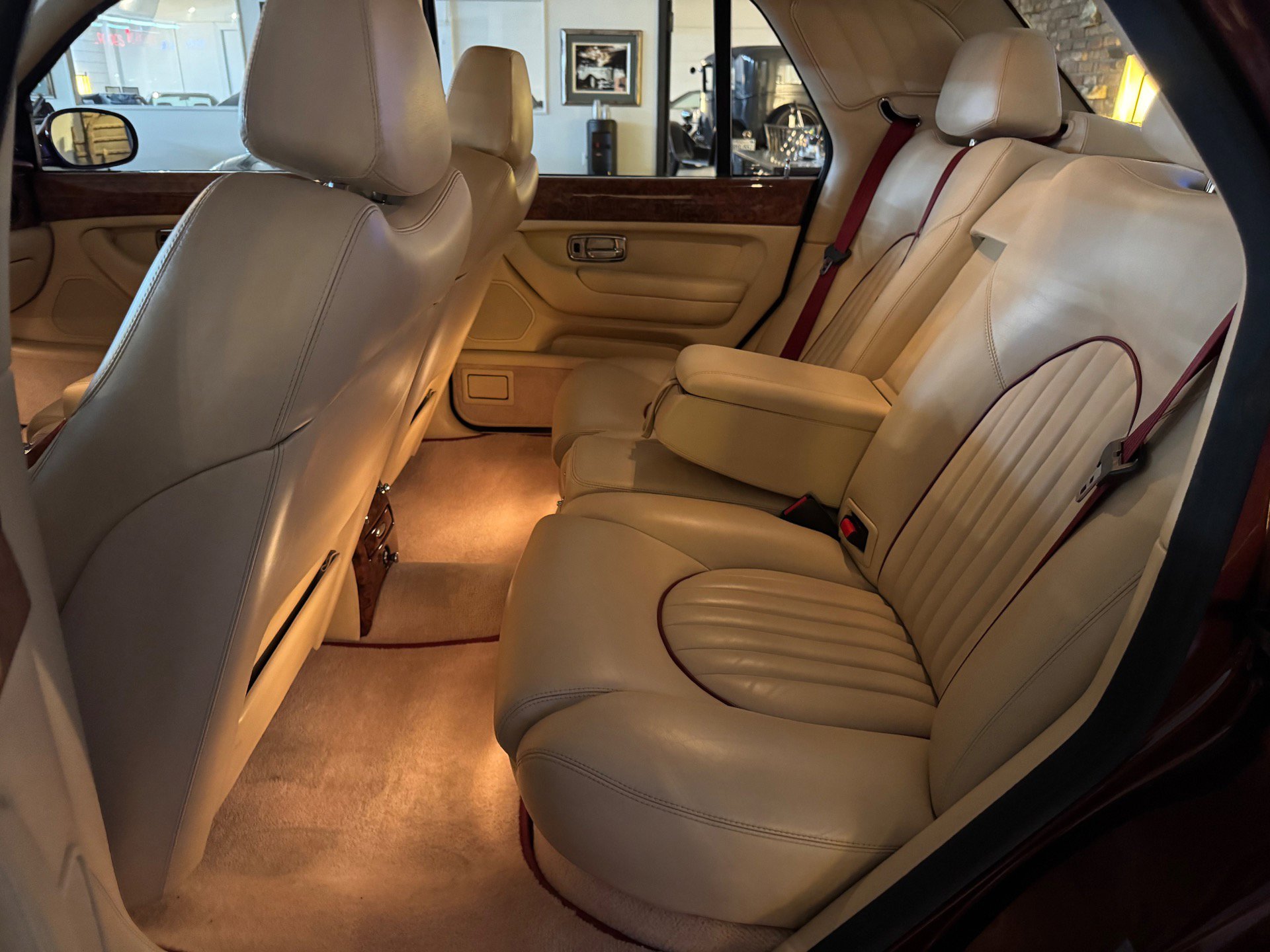 Used 1999 Bentley Arnage Green Label image 25