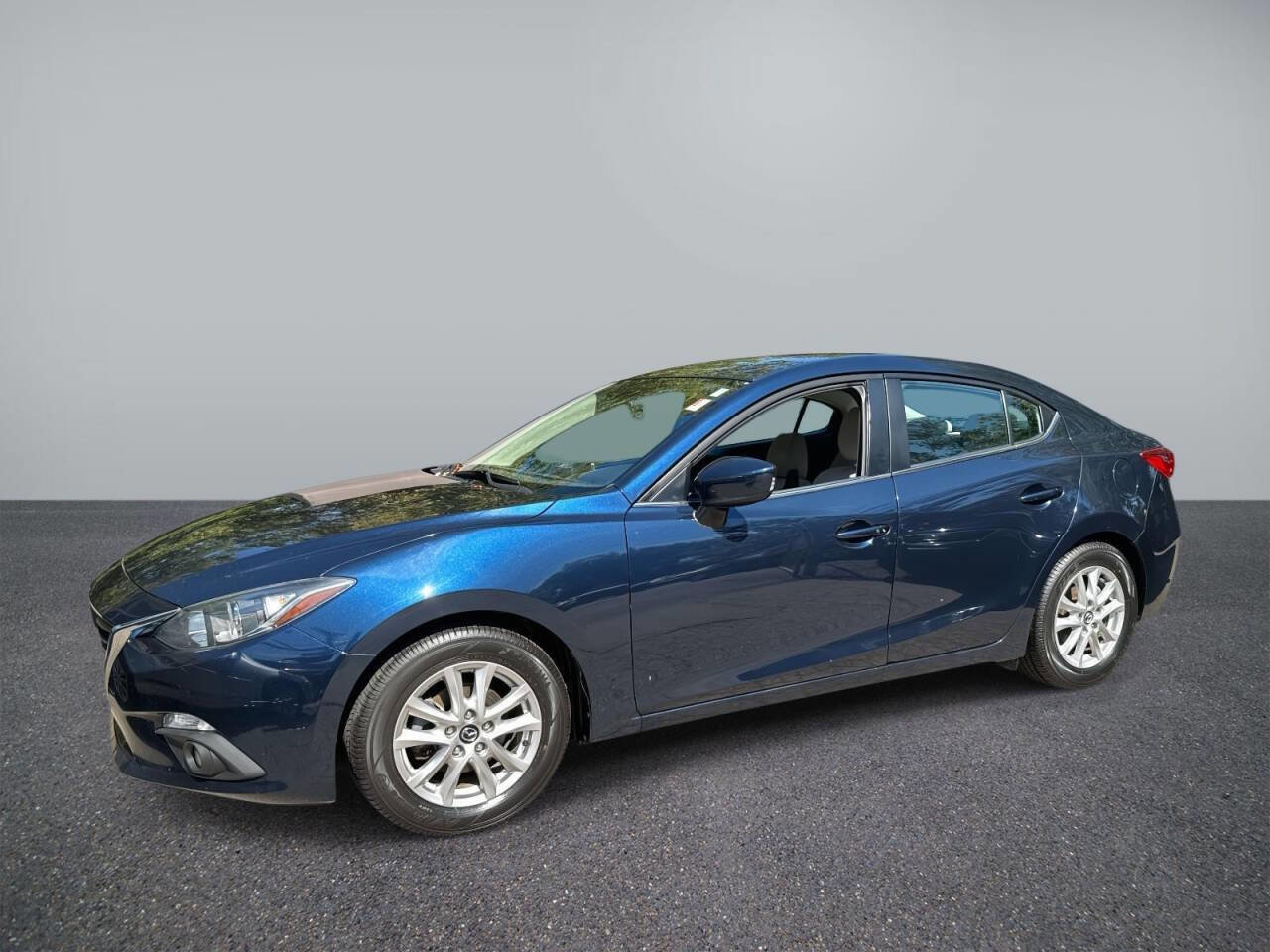 Used 2015 MAZDA MAZDA3 i Touring
