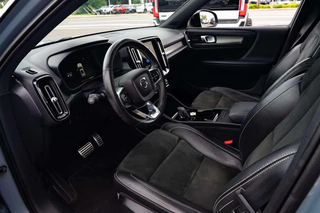 Used 2021 Volvo XC40 P8 Recharge w/ Advanced Package AWD/4WD image 20