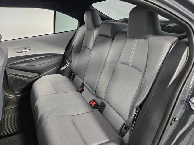 Used 2025 Toyota Corolla SE FWD image 16