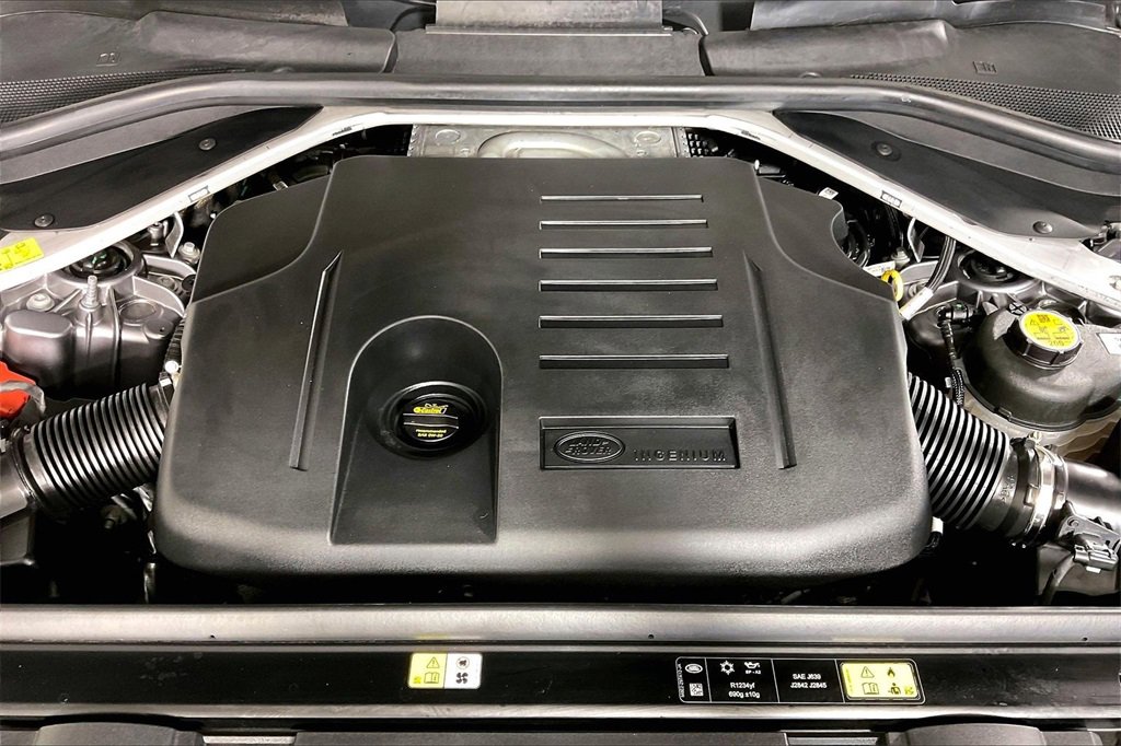 Used 2023 Land Rover Range Rover Sport SE image 9