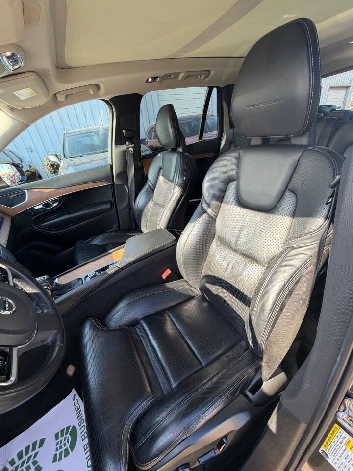 Used 2018 Volvo XC90 T6 Inscription w/ Convenience Package AWD/4WD image 18