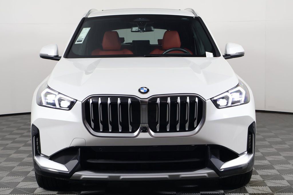 Used 2025 BMW X1 xDrive28i w/ Premium Package image 2