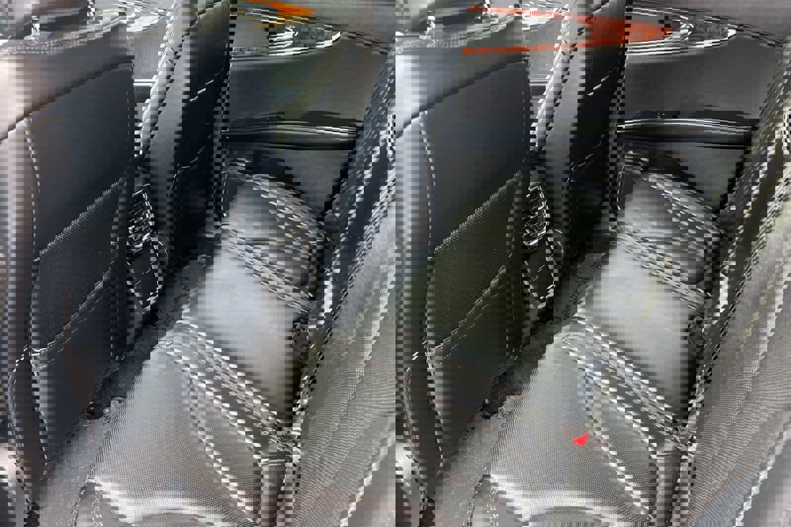 Used 2018 Lincoln MKX Reserve image 4