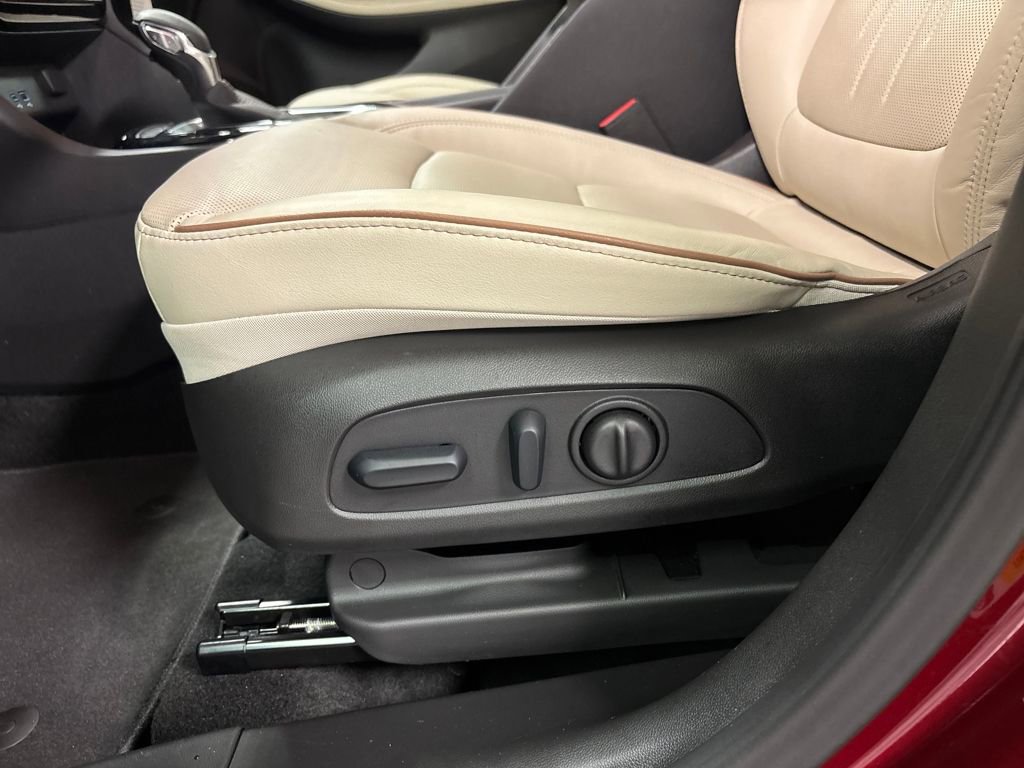 Certified 2025 Buick Encore GX Avenir w/ Avenir Technology Package image 24