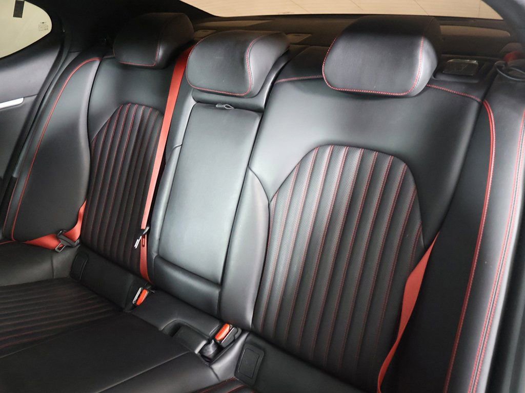 Used 2023 Genesis G70 3.3T w/ Sport Advanced Package image 35