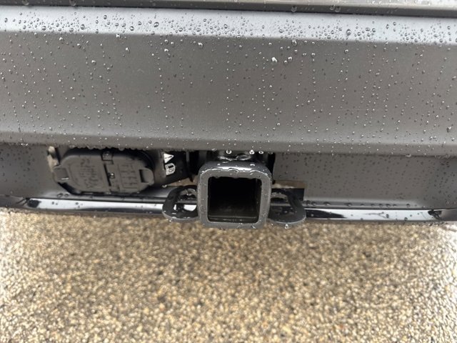 New 2026 Ford Explorer ST-Line w/ ST-Line Street Pack image 14