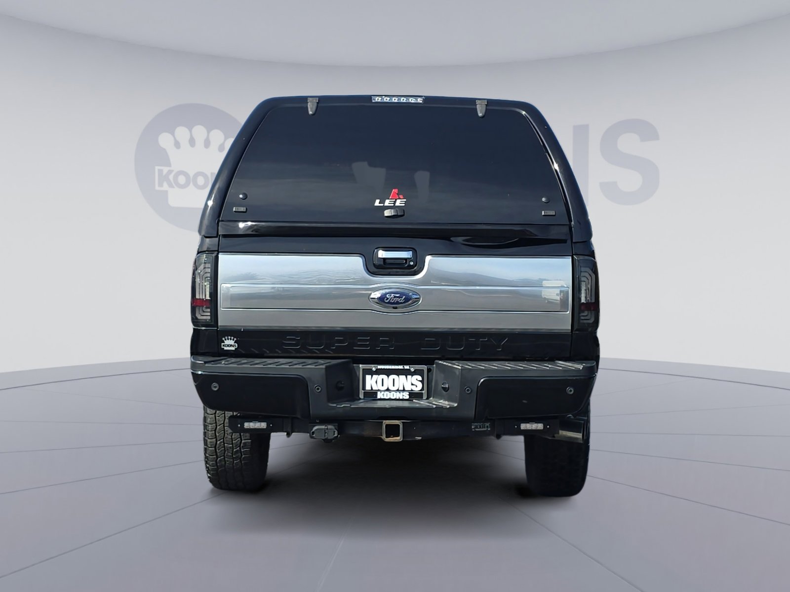 Used 2016 Ford F350 Platinum w/ Snow Plow Prep Package image 5