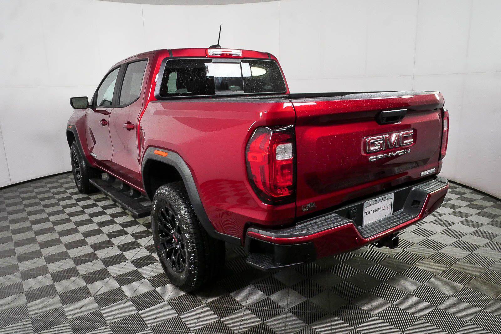 New 2026 GMC Canyon Elevation w/ Convenience Package RWD image 26