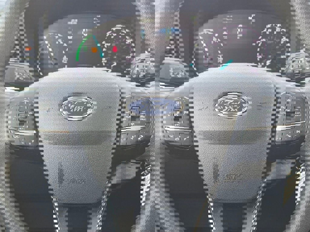 Used 2024 Ford Maverick XLT image 17