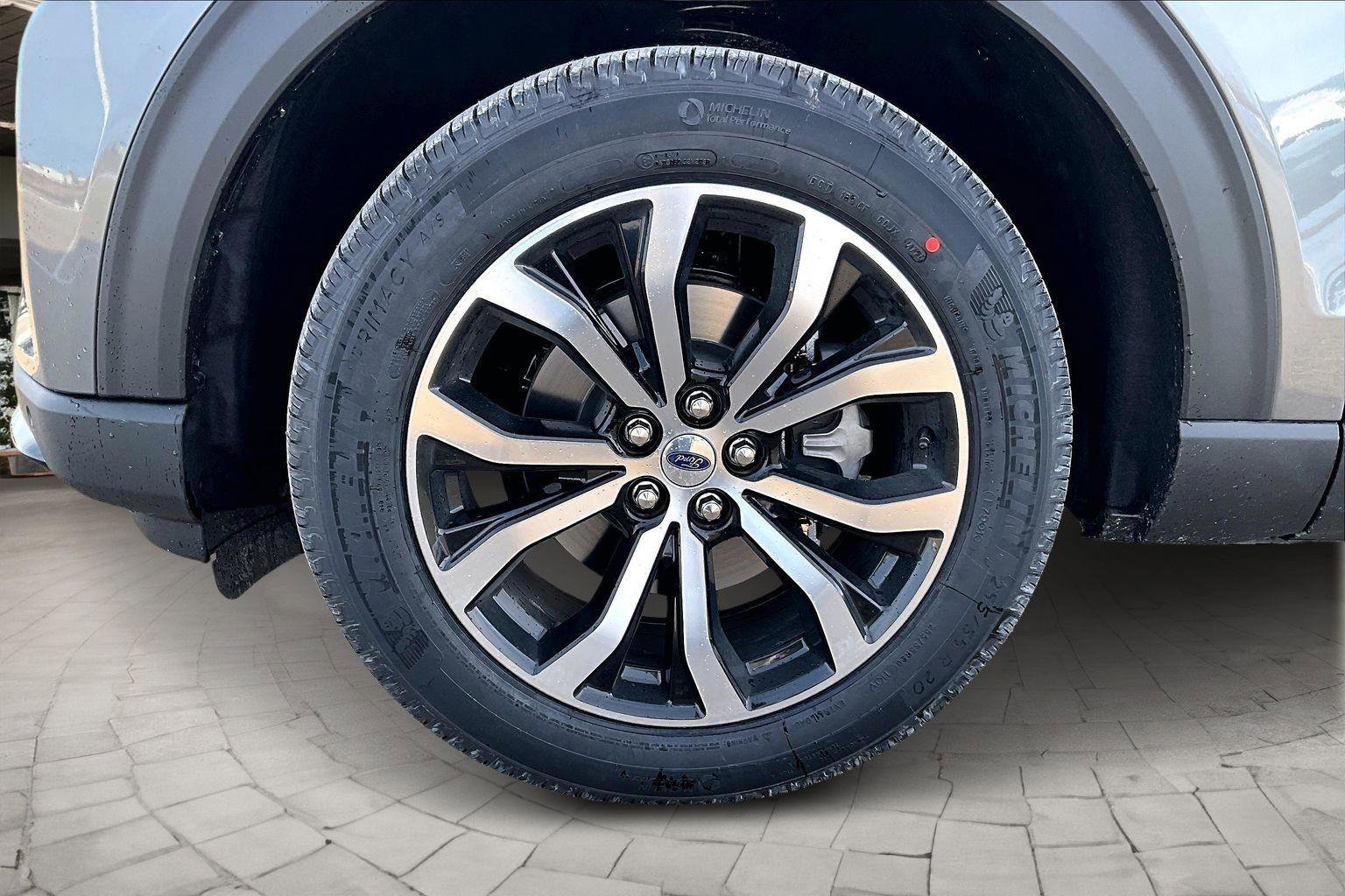 New 2026 Ford Explorer ST-Line image 13