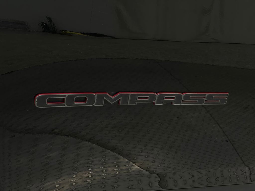 Used 2022 Jeep Compass Trailhawk image 38