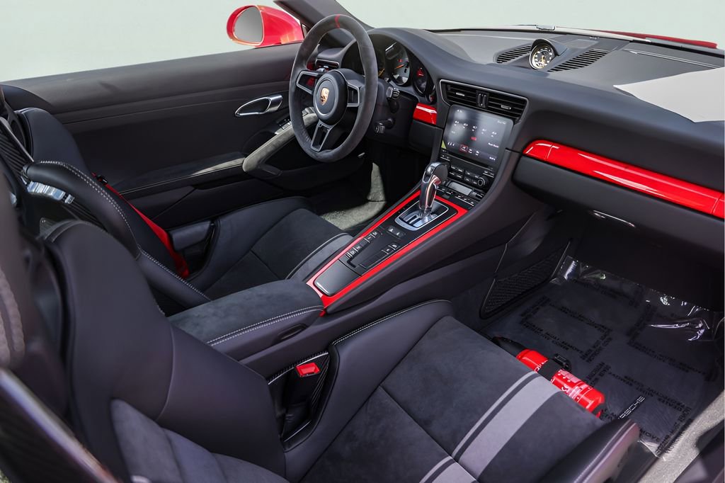 Used 2018 Porsche 911 GT3 RWD image 29