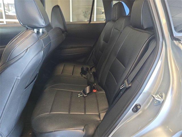 Used 2024 Toyota Corolla Cross SE image 21