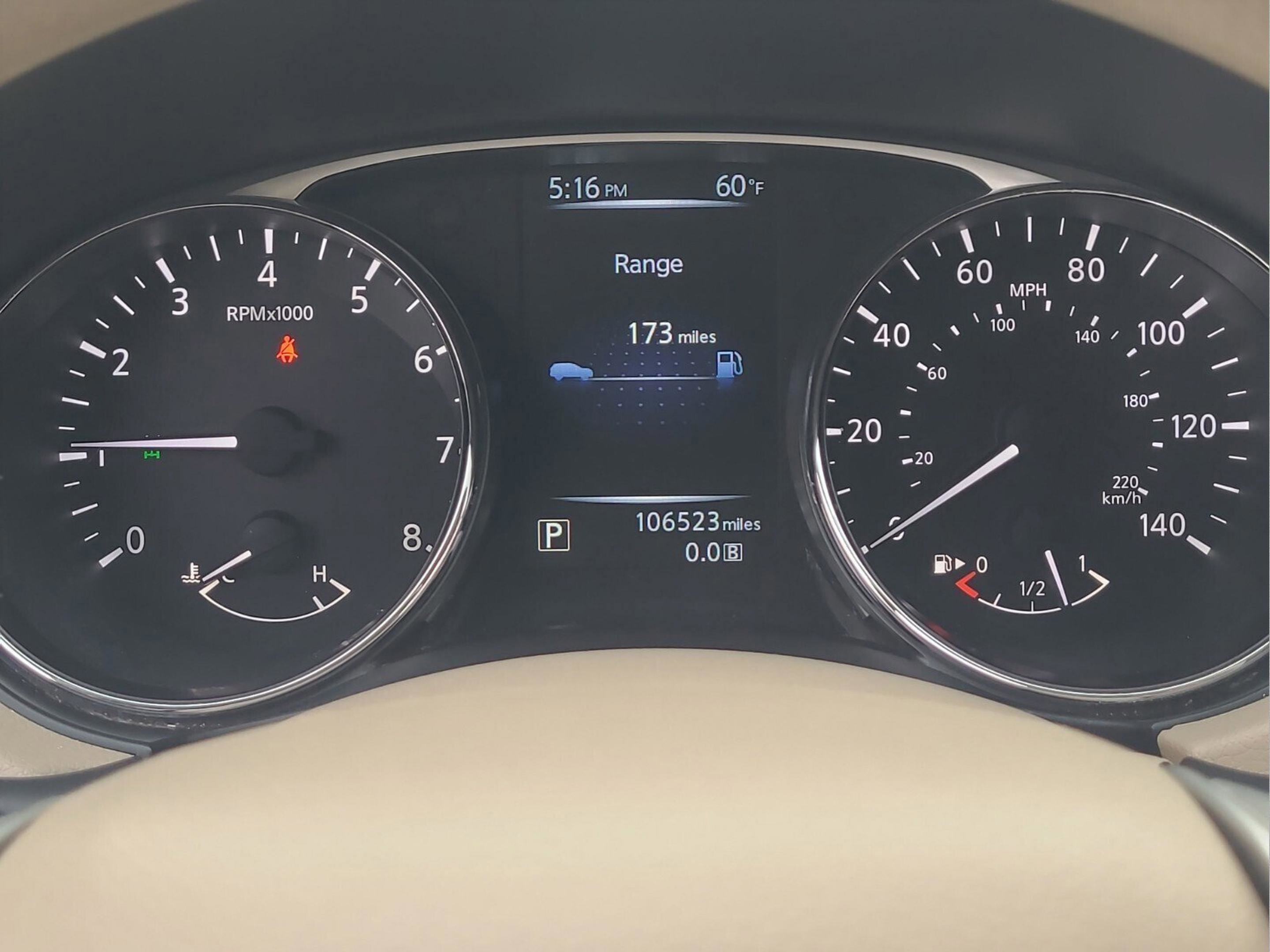 Used 2014 Nissan Rogue S image 18