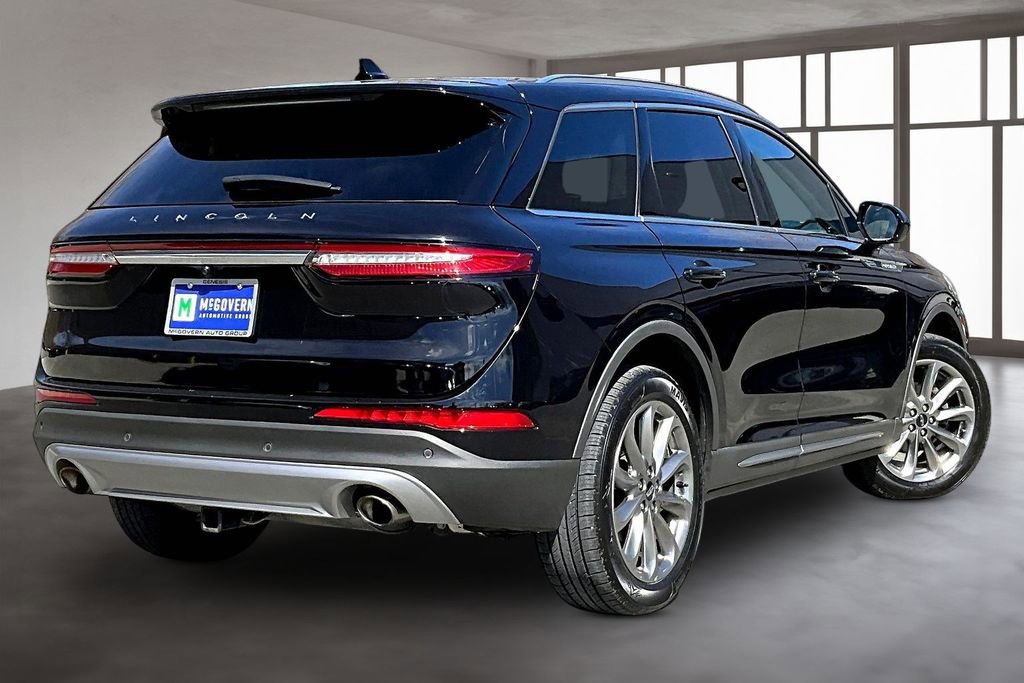 Used 2020 Lincoln Corsair AWD w/ Premium Package image 6