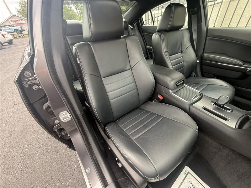 Used 2014 Dodge Charger SXT Plus RWD image 24
