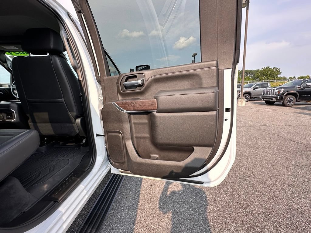 Certified 2021 GMC Sierra 2500 Denali w/ Denali Ultimate Package AWD/4WD image 19