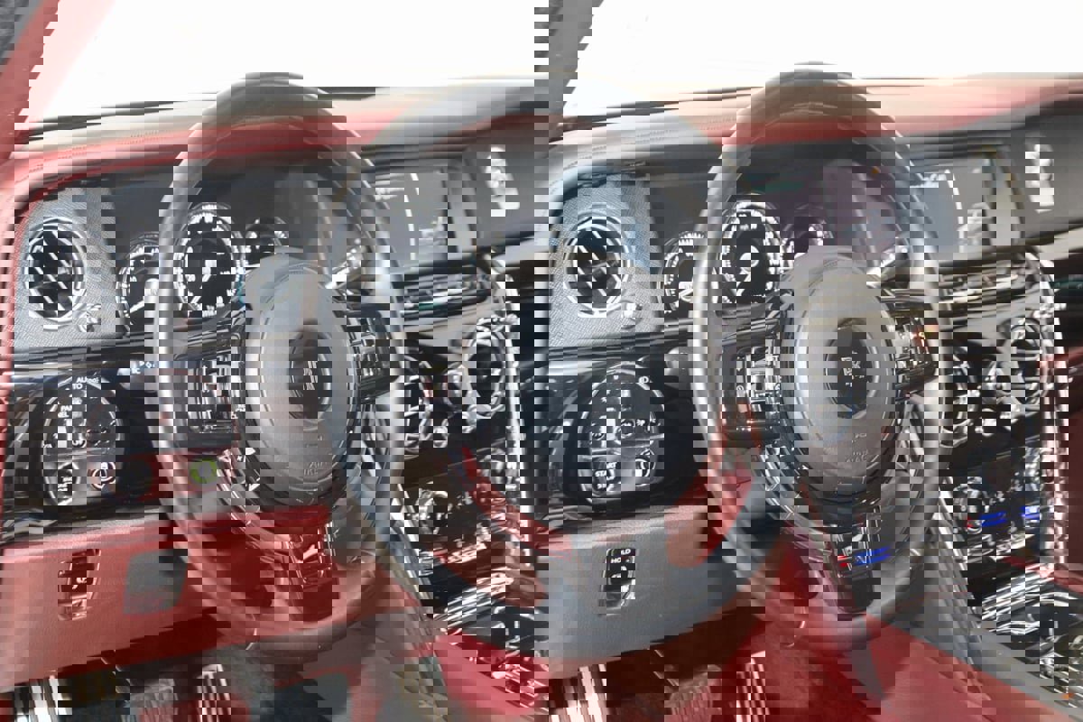 Used 2020 Rolls-Royce Cullinan image 6