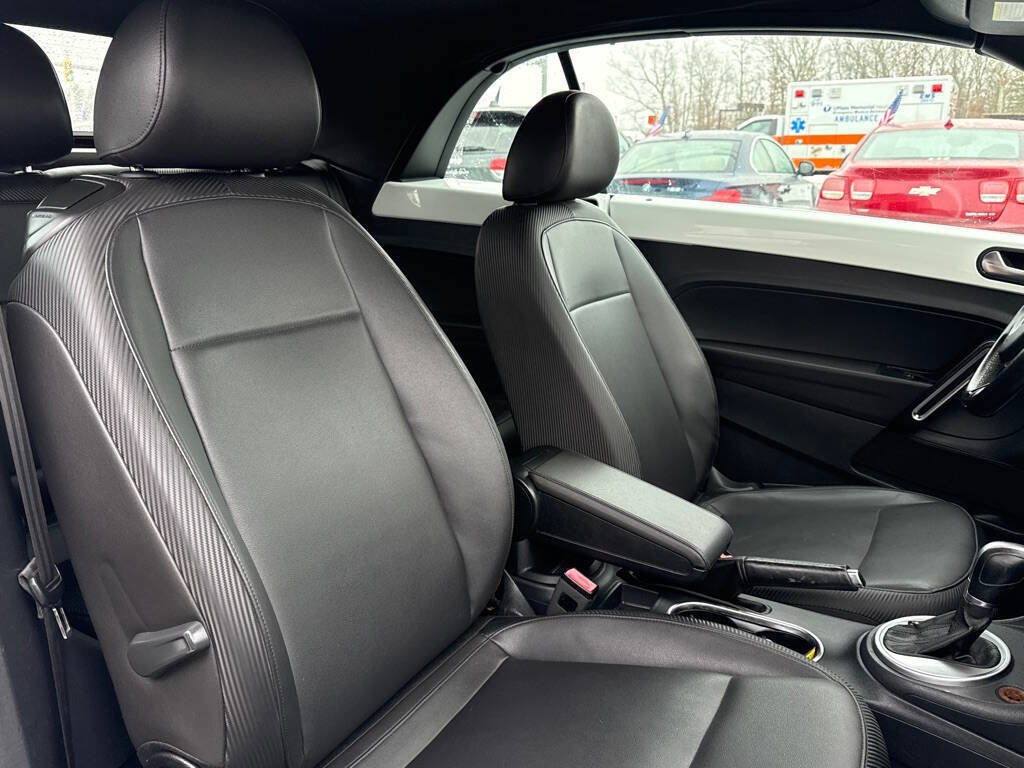 Used 2015 Volkswagen Beetle 1.8T image 11