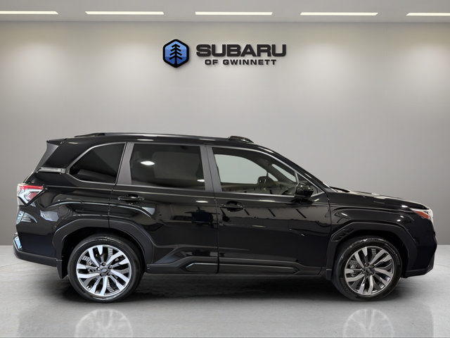 Certified 2025 Subaru Forester Touring AWD/4WD image 6