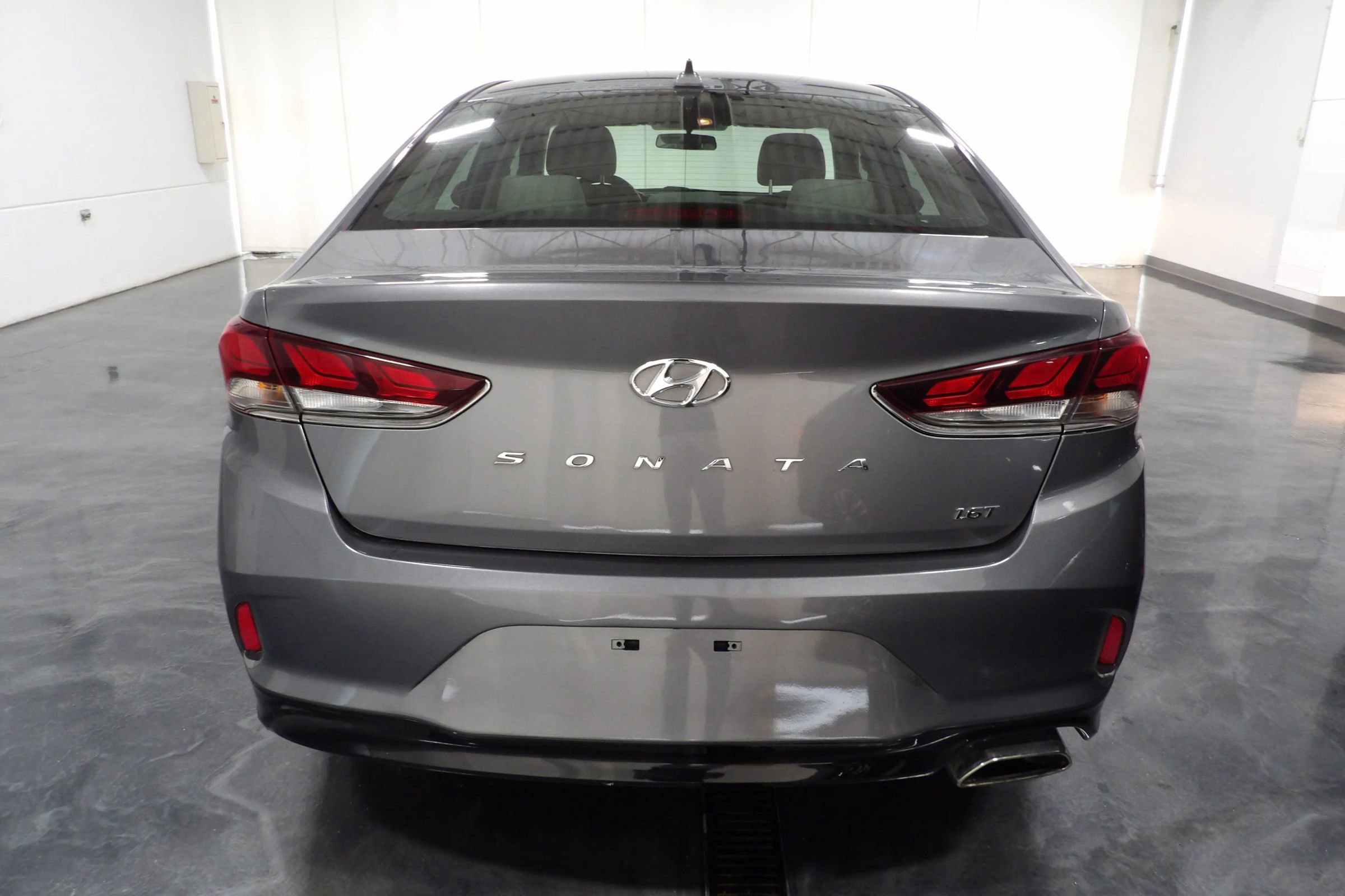 Used 2018 Hyundai Sonata ECO FWD image 5