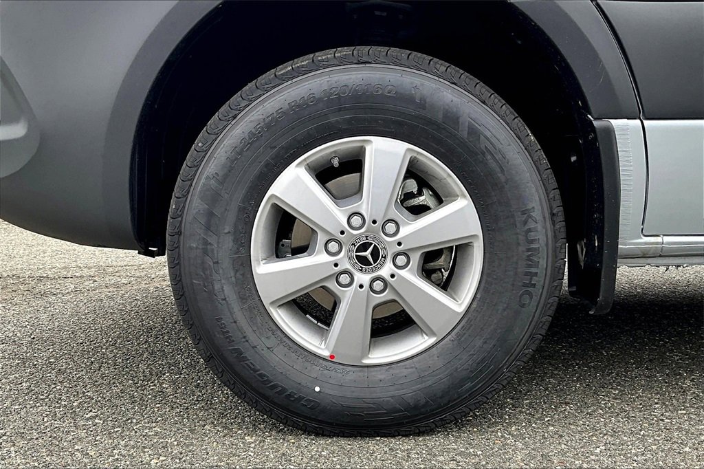 New 2025 Mercedes-Benz Sprinter 2500 image 11