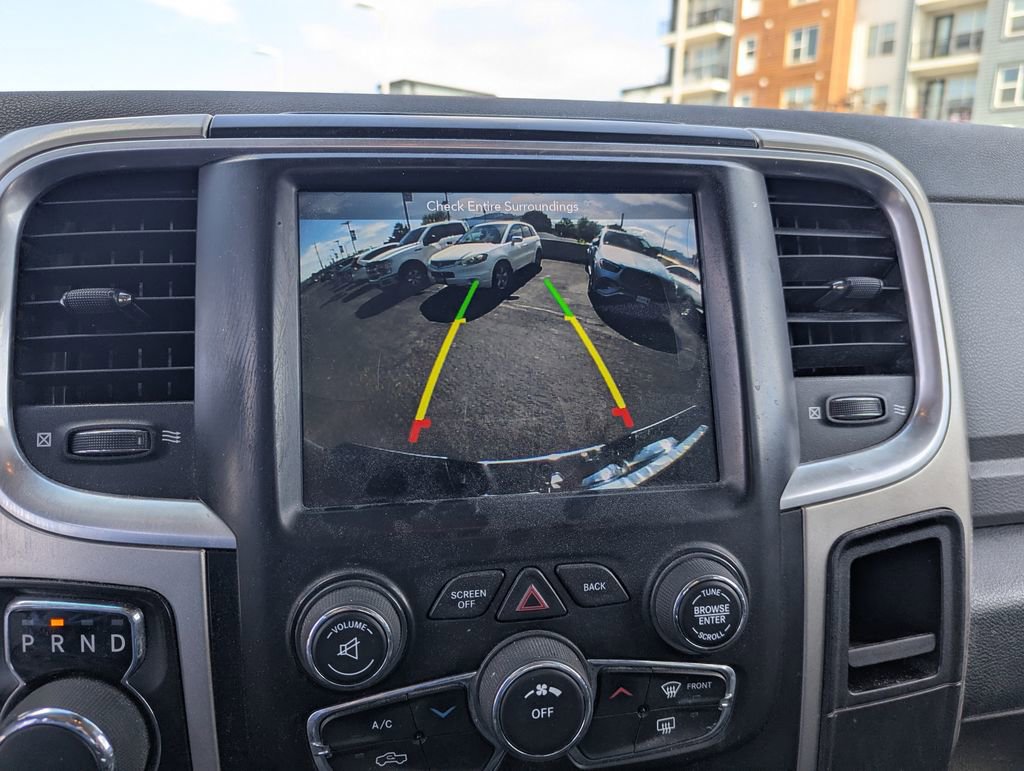 Used 2018 RAM 1500 SLT AWD/4WD image 16