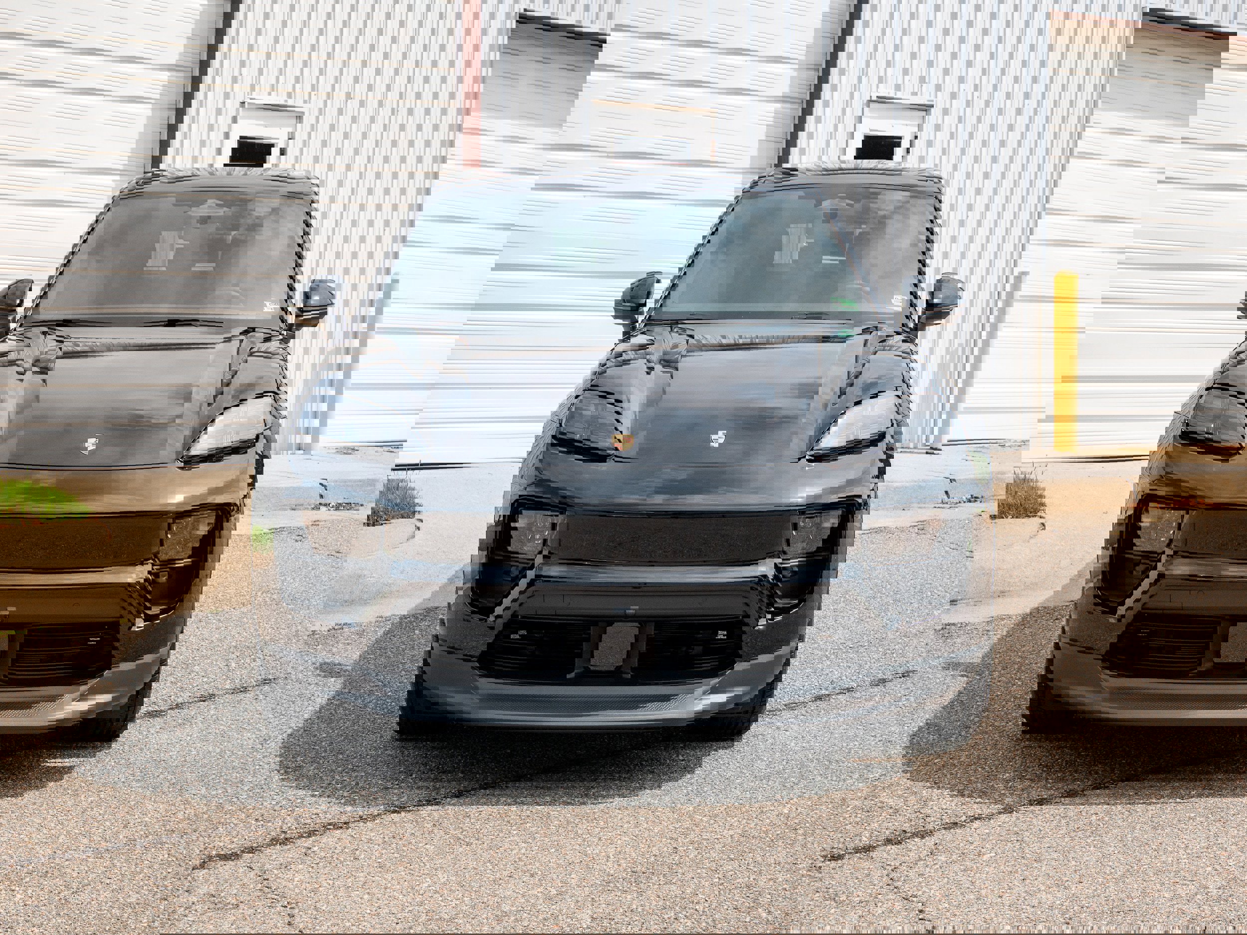 New 2025 Porsche Macan 4 Electric image 10