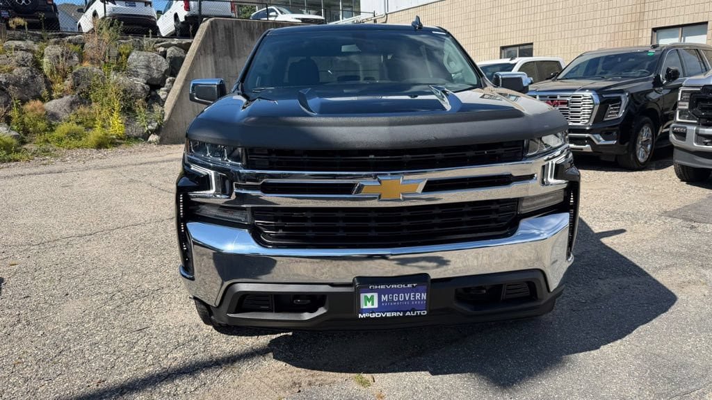 Used 2021 Chevrolet Silverado 1500 LT AWD/4WD image 9