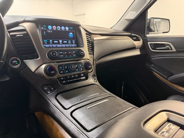 Used 2020 GMC Yukon Denali w/ Denali Ultimate Black Edition AWD/4WD image 23