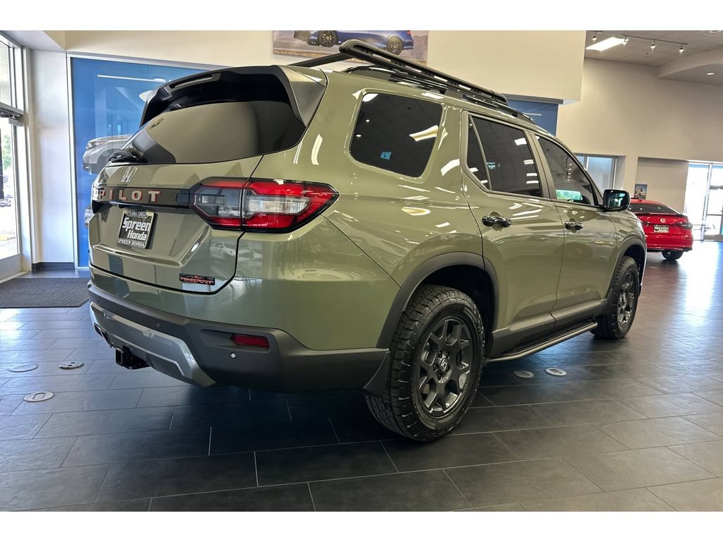 New 2026 Honda Pilot TrailSport image 4