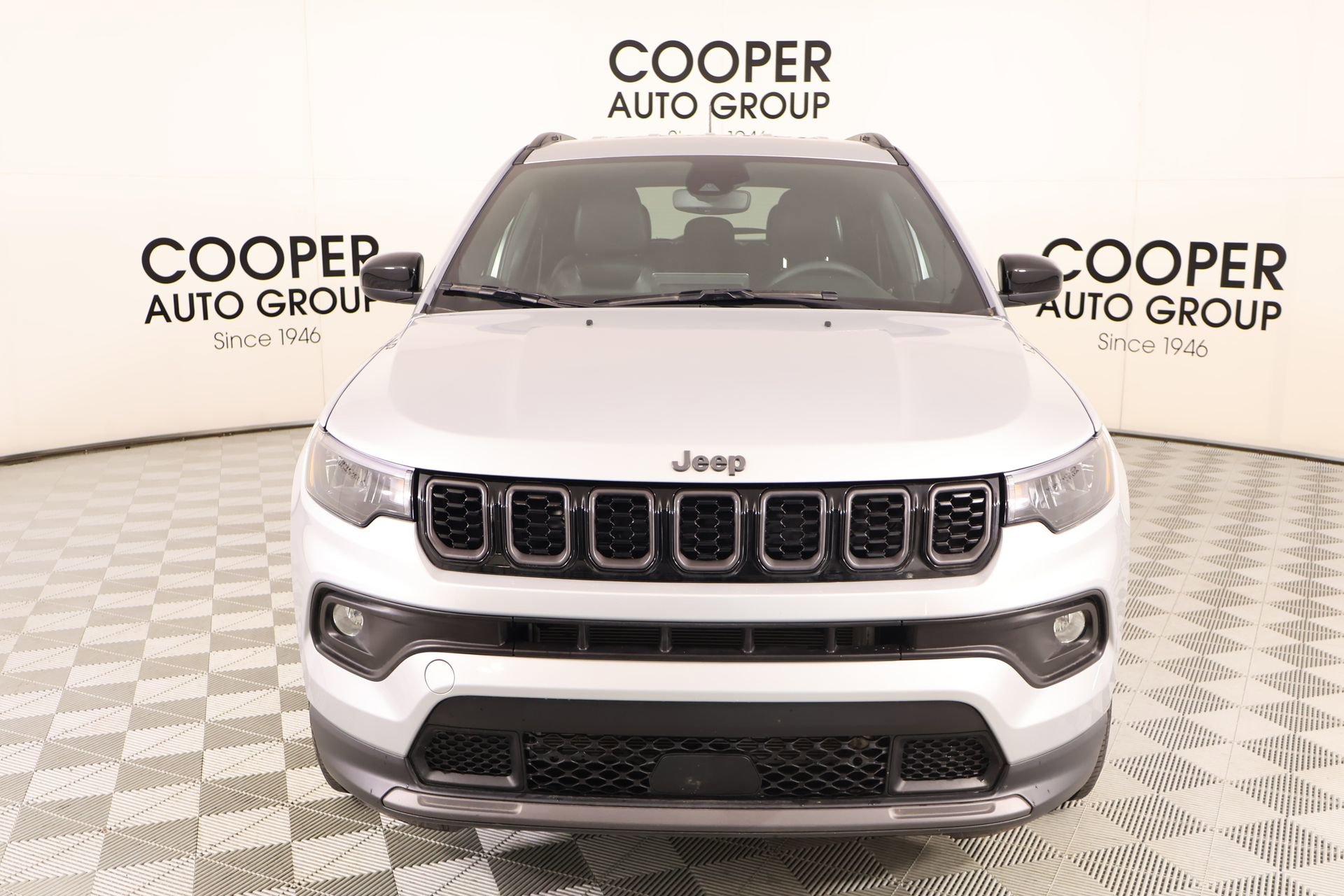 Used 2026 Jeep Compass Altitude image 9
