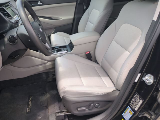 Used 2017 Hyundai Tucson SE w/ SE Popular Package 02 AWD/4WD image 12