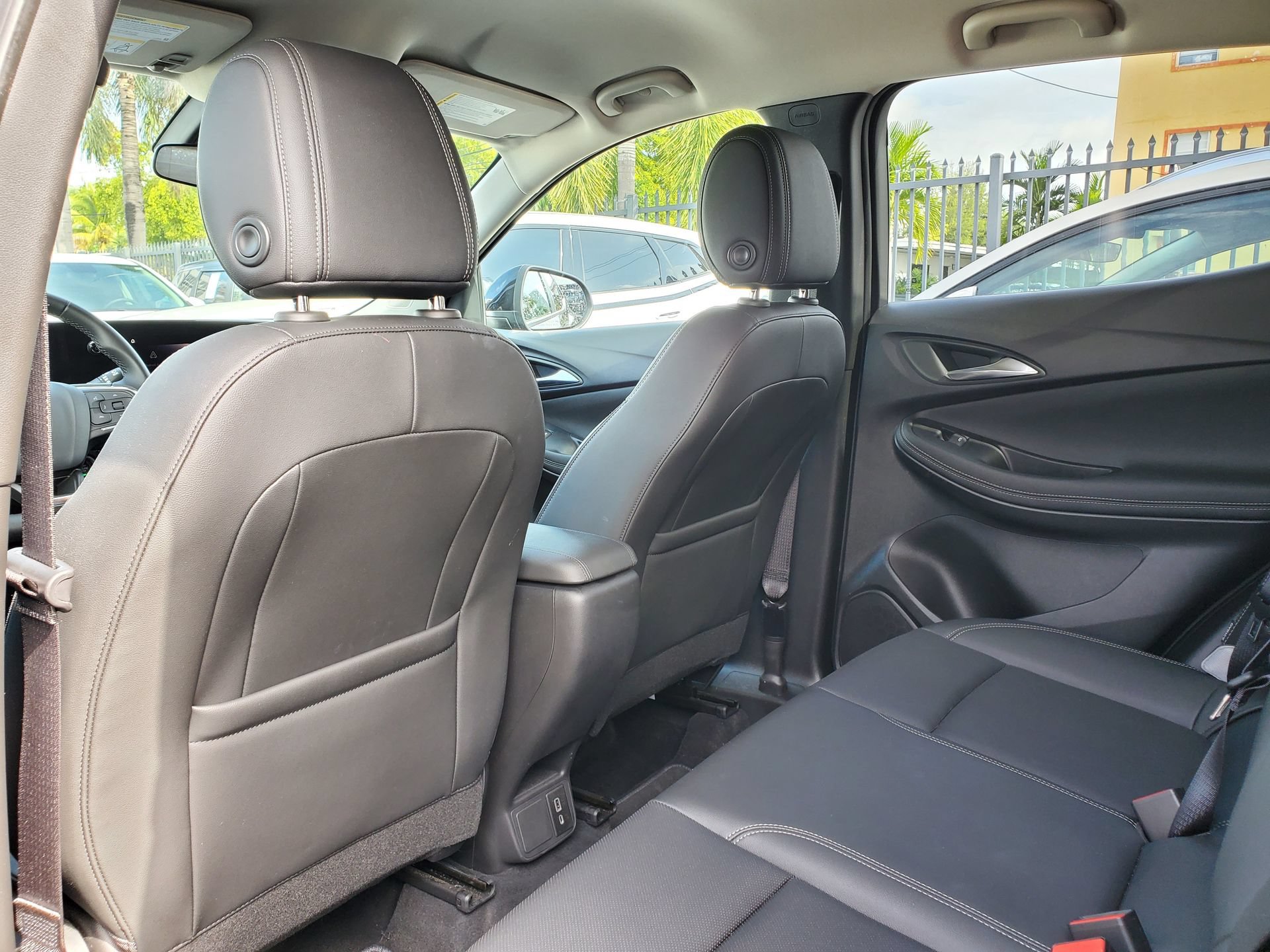 Used 2024 Buick Encore GX Sport Touring AWD/4WD image 10