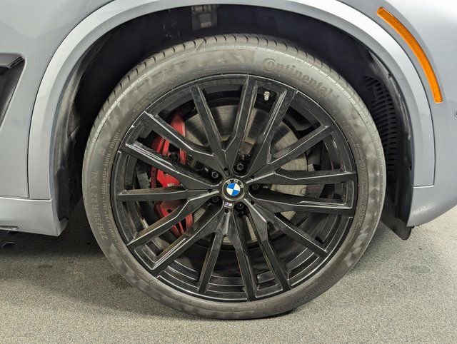 Used 2024 BMW X5 M60i AWD/4WD image 12