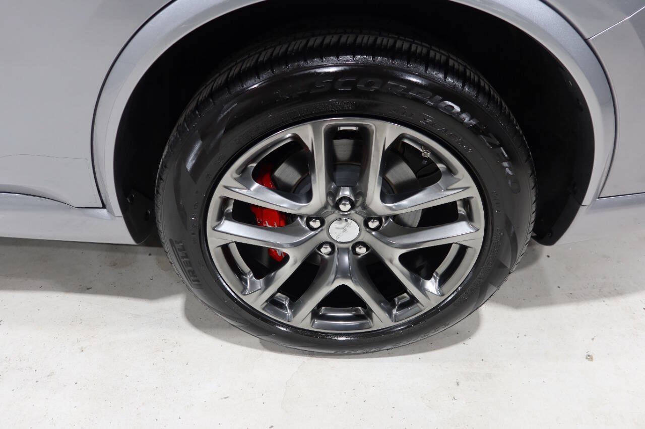 Used 2021 Dodge Durango SRT w/ Technology Group AWD/4WD image 37