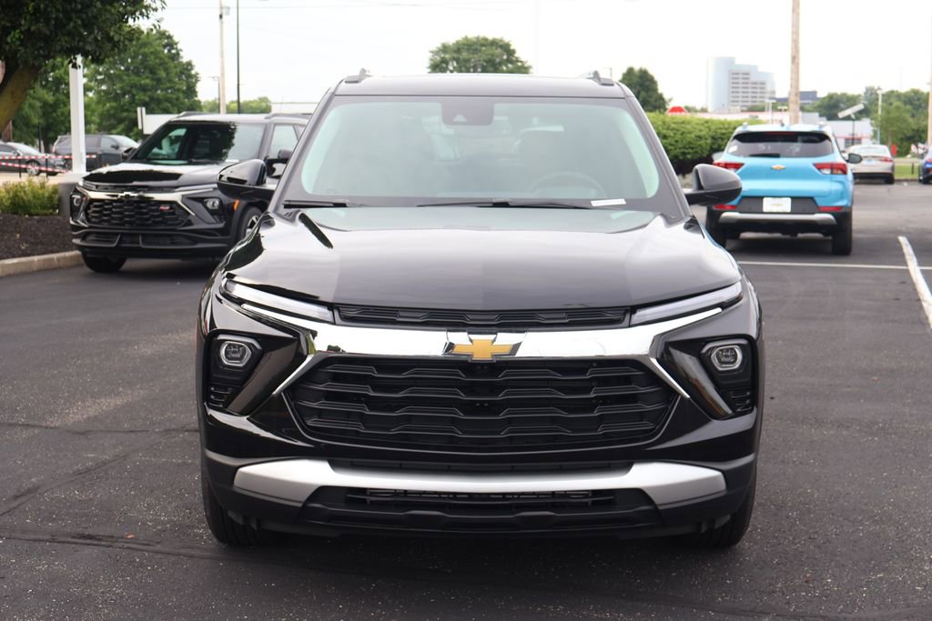 New 2026 Chevrolet TrailBlazer LT w/ Convenience Package image 2