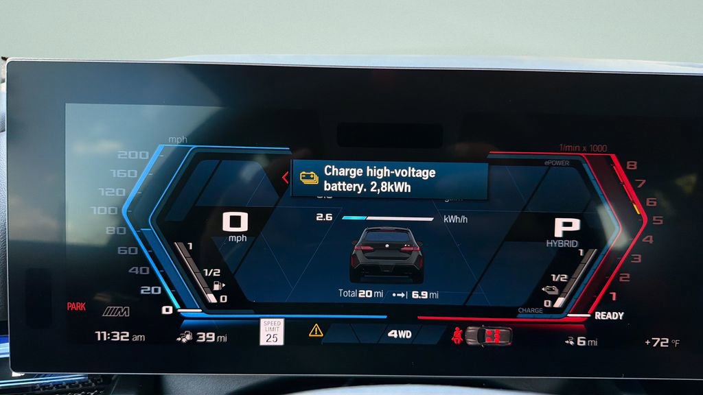 New 2026 BMW M5 Touring image 10