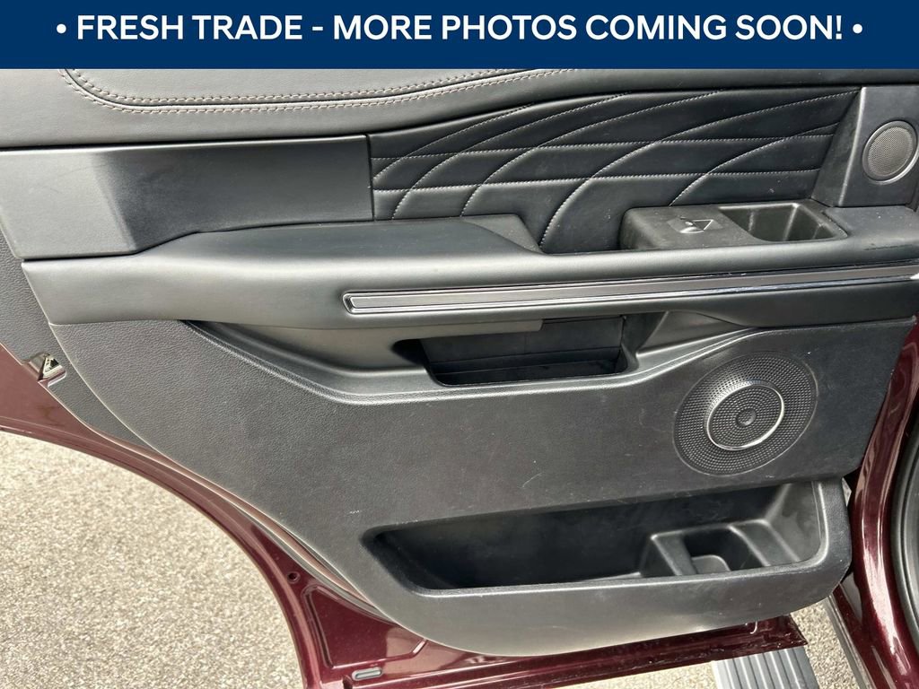 Used 2020 Ford Expedition Platinum image 23