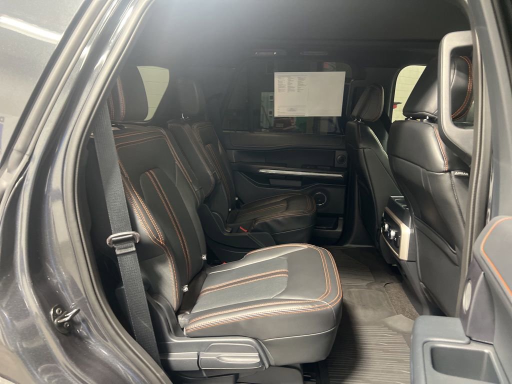 Used 2023 Ford Expedition Timberline image 10
