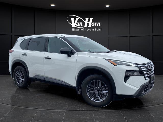 Used 2025 Nissan Rogue S image 30