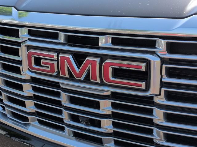 Used 2025 GMC Yukon Denali AWD/4WD image 33