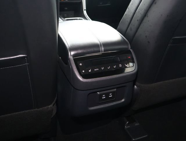 Used 2026 INFINITI QX60 Luxe w/ Cargo Package image 13