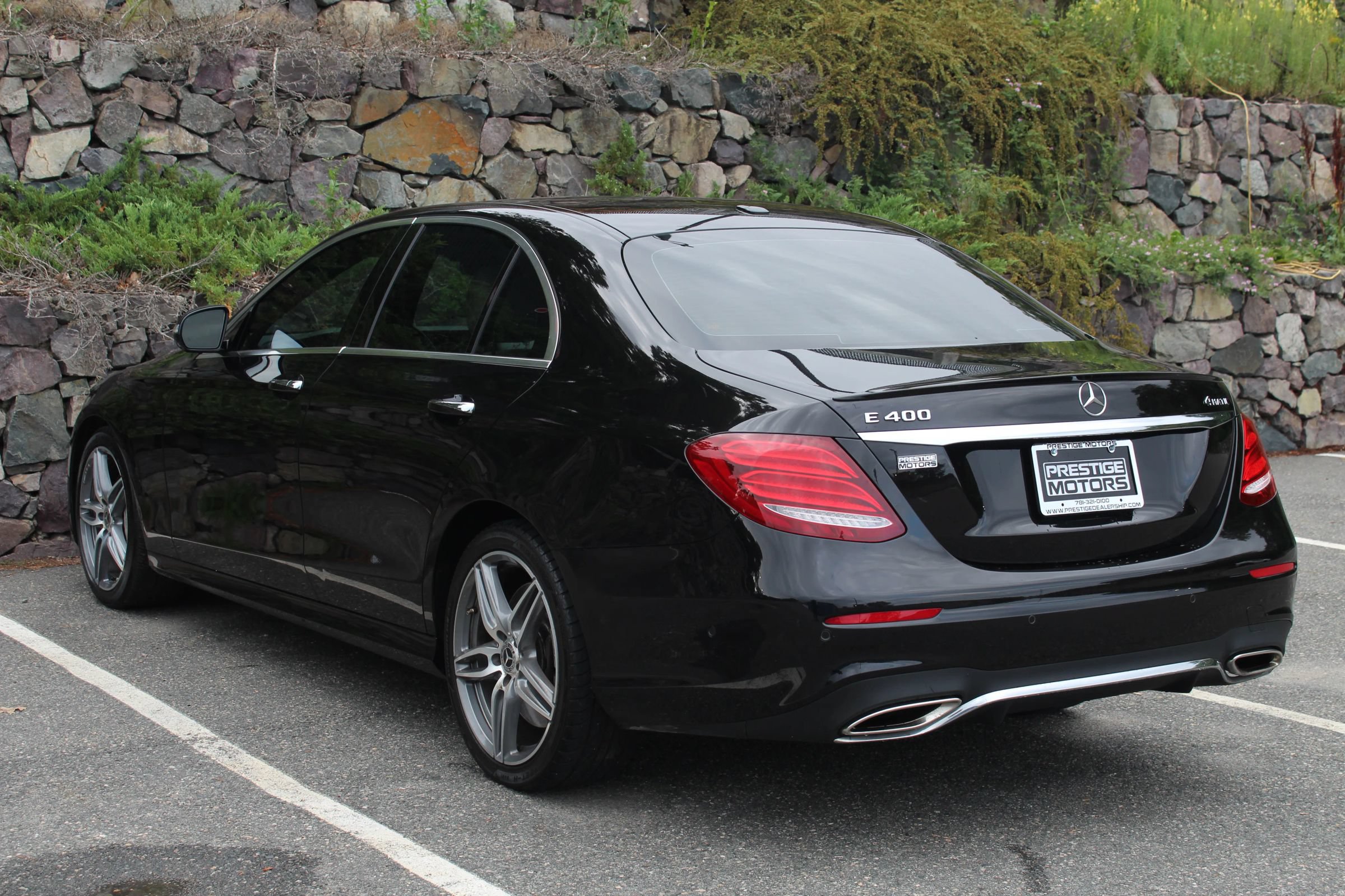 Used 2018 Mercedes-Benz E 400 4MATIC Sedan image 7