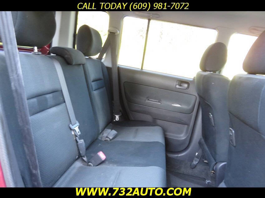 Used 2006 Scion xB FWD image 23