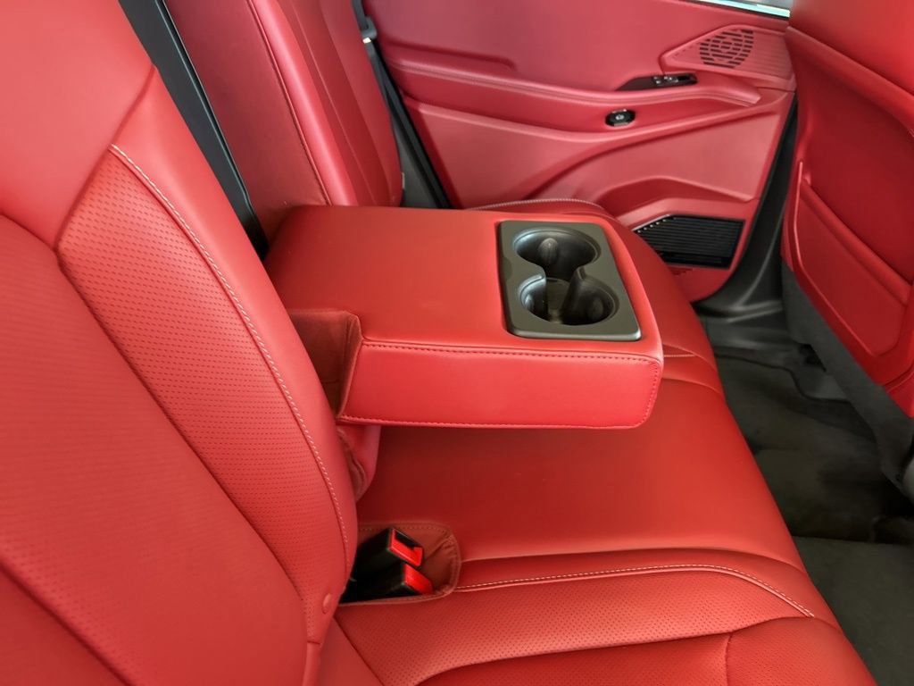 Used 2024 Jeep Wagoneer Launch Edition image 33