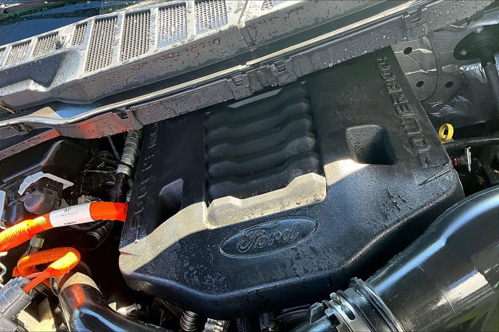 Used 2023 Ford F150 Limited image 30