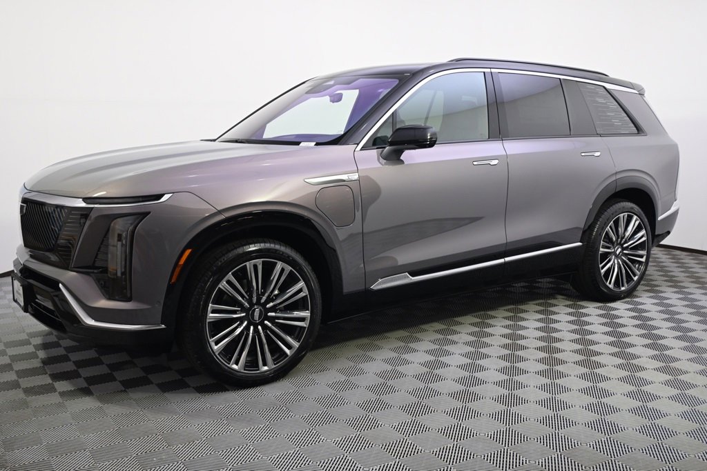 New 2026 Cadillac Vistiq Premium Luxury w/ LPO, Floor Liner Package image 2