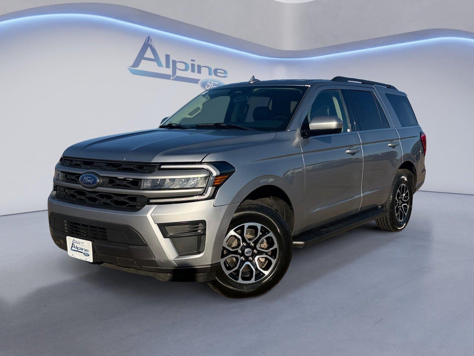 Used 2024 Ford Expedition XLT